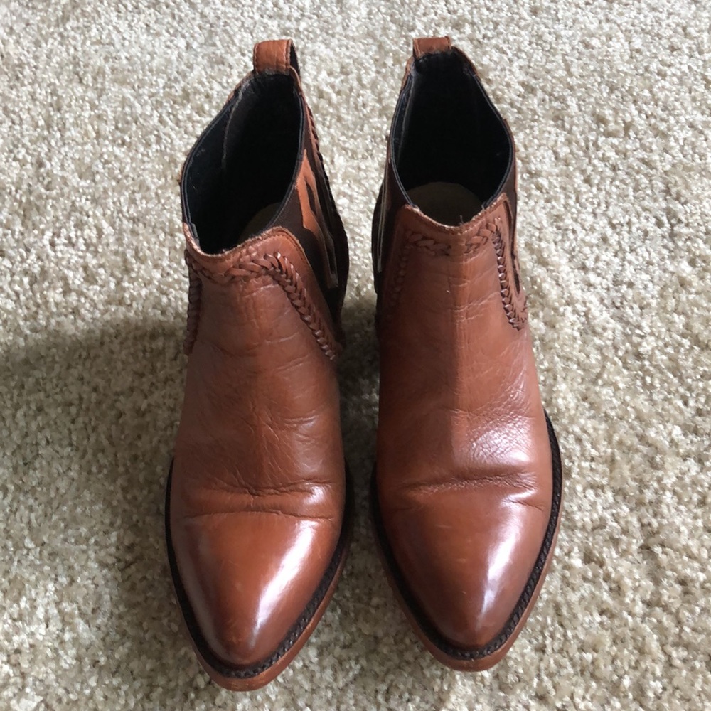 Allen’s Booties - Picture 7 of 7